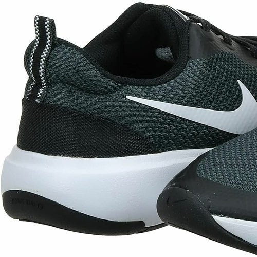 Sportiniai bateliai moterims Nike CITY REP TR DA1351 002 juodos spalvos