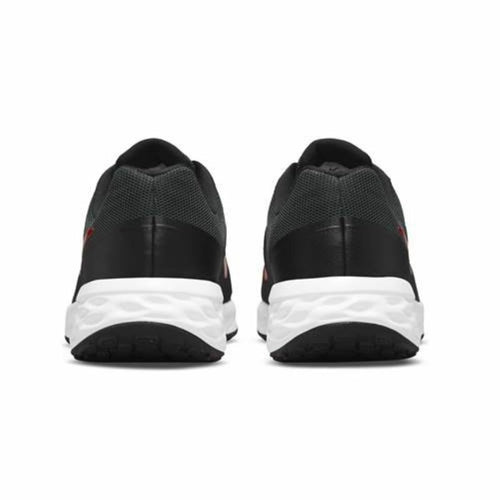 Bėgimo batai suaugusiems Nike DC3728 005 Revolution 6 Black
