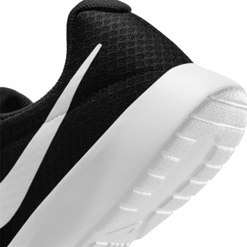Vyriški laisvalaikio bateliai „Nike Tanjun“ juodi