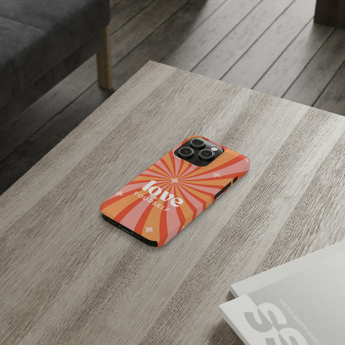 Mylėk save! Teigiamos žinutės plonas dėklas, skirtas „iPhone 14“ serijai