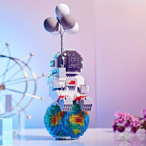 Maži konstravimo blokeliai Astronautas Ultraman „Lego“ žaislai vaikams